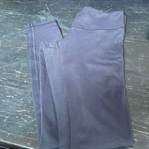 Black Lululemon tights
